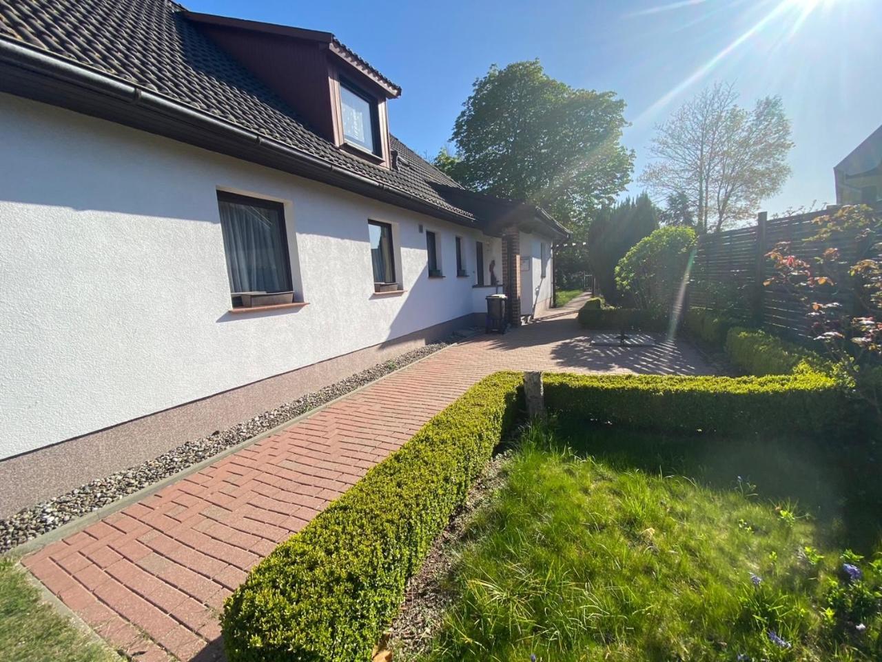 Ostsee-Landhaus Maehl In Prerow Mit Sauna Und Kamin Auch Fuer Gruppen Eksteriør billede